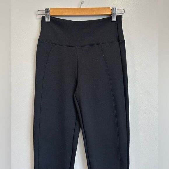 ASSETS by SPANX Women's Ponte Shaping Leggings - Picture 4 of 9